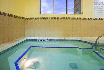 酒店 Holiday Inn & Suites Green Bay Stadium, An Ihg