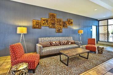 酒店 Holiday Inn & Suites Green Bay Stadium, An Ihg