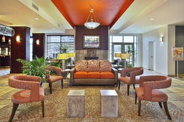 酒店 Holiday Inn & Suites Green Bay Stadium, An Ihg