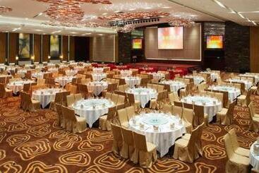 هتل Pullman Dongguan Changan