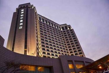 هتل Pullman Dongguan Changan