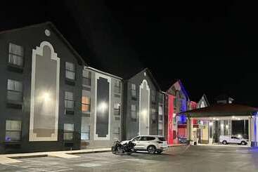 בית מלון כפרי Ruidoso Mountain Inn
