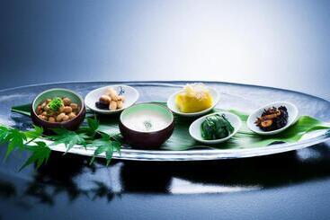 ホテル Shiragiku