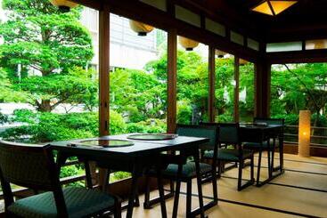 ホテル Shiragiku