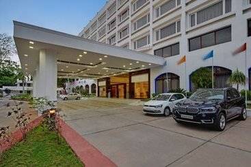 Srm Hotel Trichy