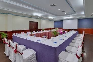 Srm Hotel Trichy