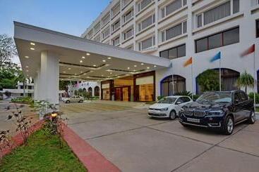Srm Hotel Trichy
