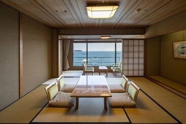 هتل Urashima