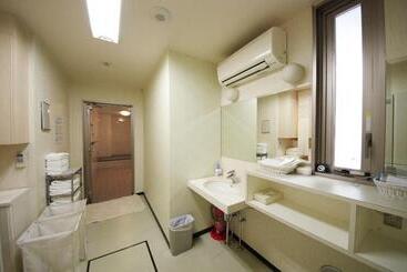 هتل Urbain Hiroshima Executive