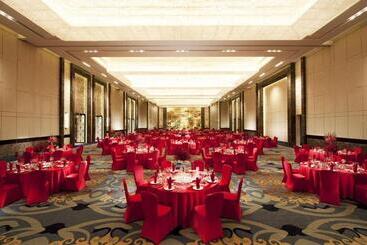هتل Wanda Realm Langfang