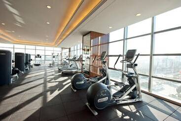 هتل Wanda Realm Langfang