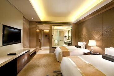 هتل Wanda Realm Langfang