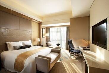 هتل Wanda Realm Langfang