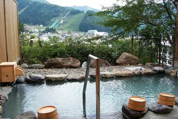 هتل Nozawa Grand
