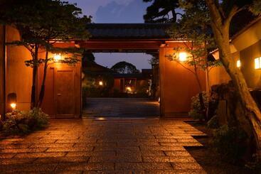تختخواب و صبحانه Kotonoyado Musashino