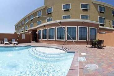 Holiday Inn Express Hotel And Suites Kingsville, An Ihg
