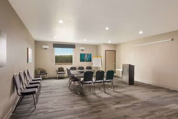 Best Western Plus Killeen/fort Cavazos Hotel & Suites