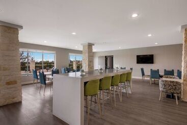 Best Western Plus Killeen/fort Cavazos Hotel & Suites