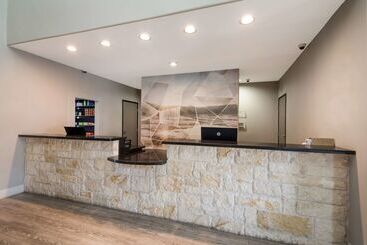Best Western Plus Killeen/fort Cavazos Hotel & Suites