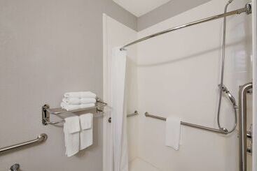 Best Western Plus Killeen/fort Cavazos Hotel & Suites