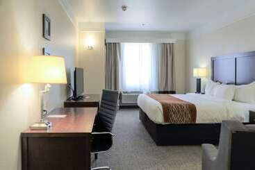 هتل Comfort Inn & Suites, Odessa I 20