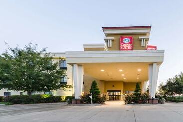 هتل Comfort Suites Salina South