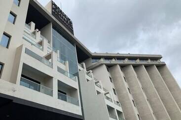 هتل Four Points By Sheraton Visakhapatnam