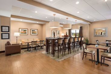 هتل Hampton Inn Spearfish