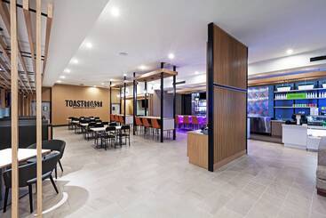 هتل Holiday Inn & Suites Mckinney   N Allen, An Ihg