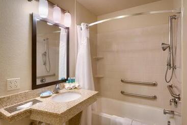 هتل Holiday Inn Express Orem North Provo, An Ihg