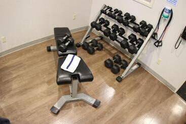 هتل Holiday Inn Express & Suites Cheney, An Ihg