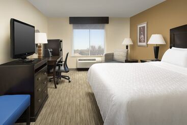 Holiday Inn Express Hotel & Suites Uvalde By Ihg