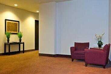 هتل Holiday Inn Temple   Belton, An Ihg