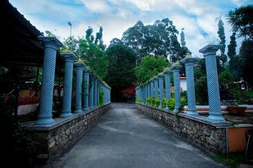 هتل Kodai International