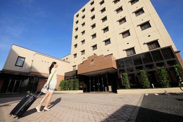 هتل Maple Inn Makuhari
