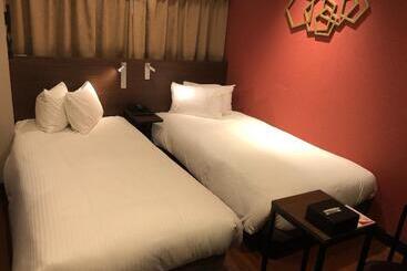 Отель Red Roof Inn Kamata / Haneda Tokyo