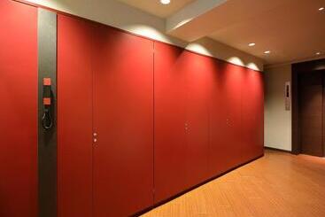 Отель Red Roof Inn Kamata / Haneda Tokyo