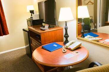 هتل Rodeway Inn & Suites Sheridan
