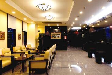 호텔 Route Inn Saga Ekimae