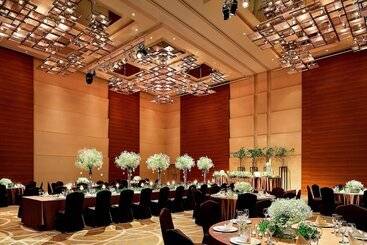 هتل Sheraton Grand Hiroshima