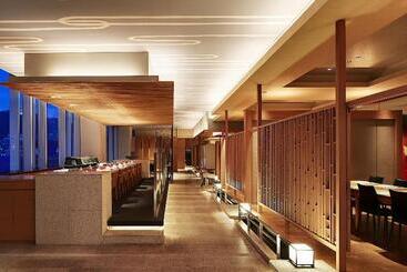 هتل Sheraton Grand Hiroshima