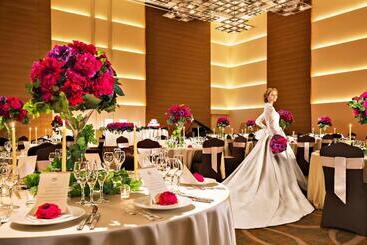 هتل Sheraton Grand Hiroshima