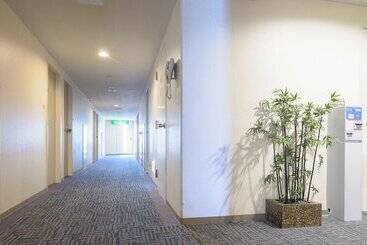 Hotel Shinosaka Sunny Stone