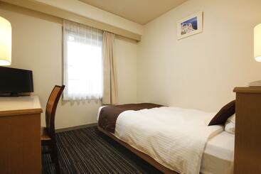 Hotel Shinosaka Sunny Stone