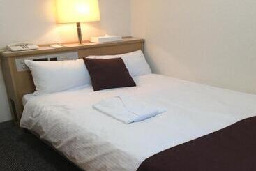Hotel Shinosaka Sunny Stone