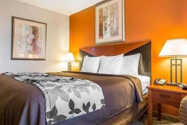 هتل Sleep Inn & Suites