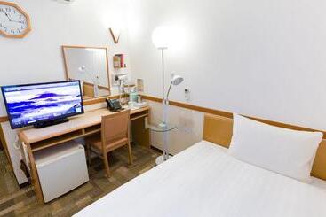 هتل Toyoko Inn Tottorieki Minamiguchi