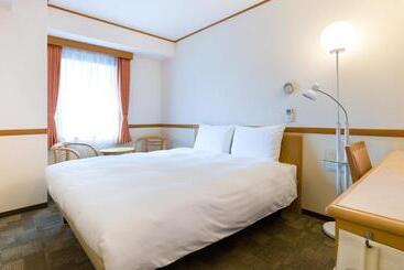 هتل Toyoko Inn Tottorieki Minamiguchi