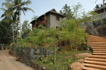 هتل Taj Green Cove Resort And Spa Kovalam