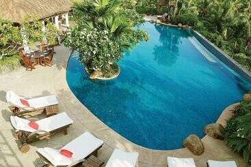 هتل Taj Green Cove Resort And Spa Kovalam